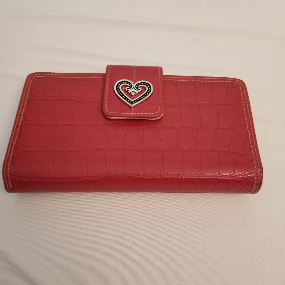 Buxton Red Croc Embossed Heart Snap Long Wallet Organizer